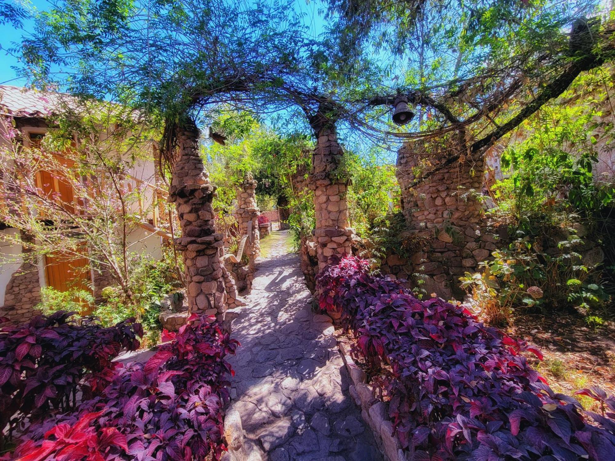 Casa De Campo Retreat Center Урубамба Экстерьер фото