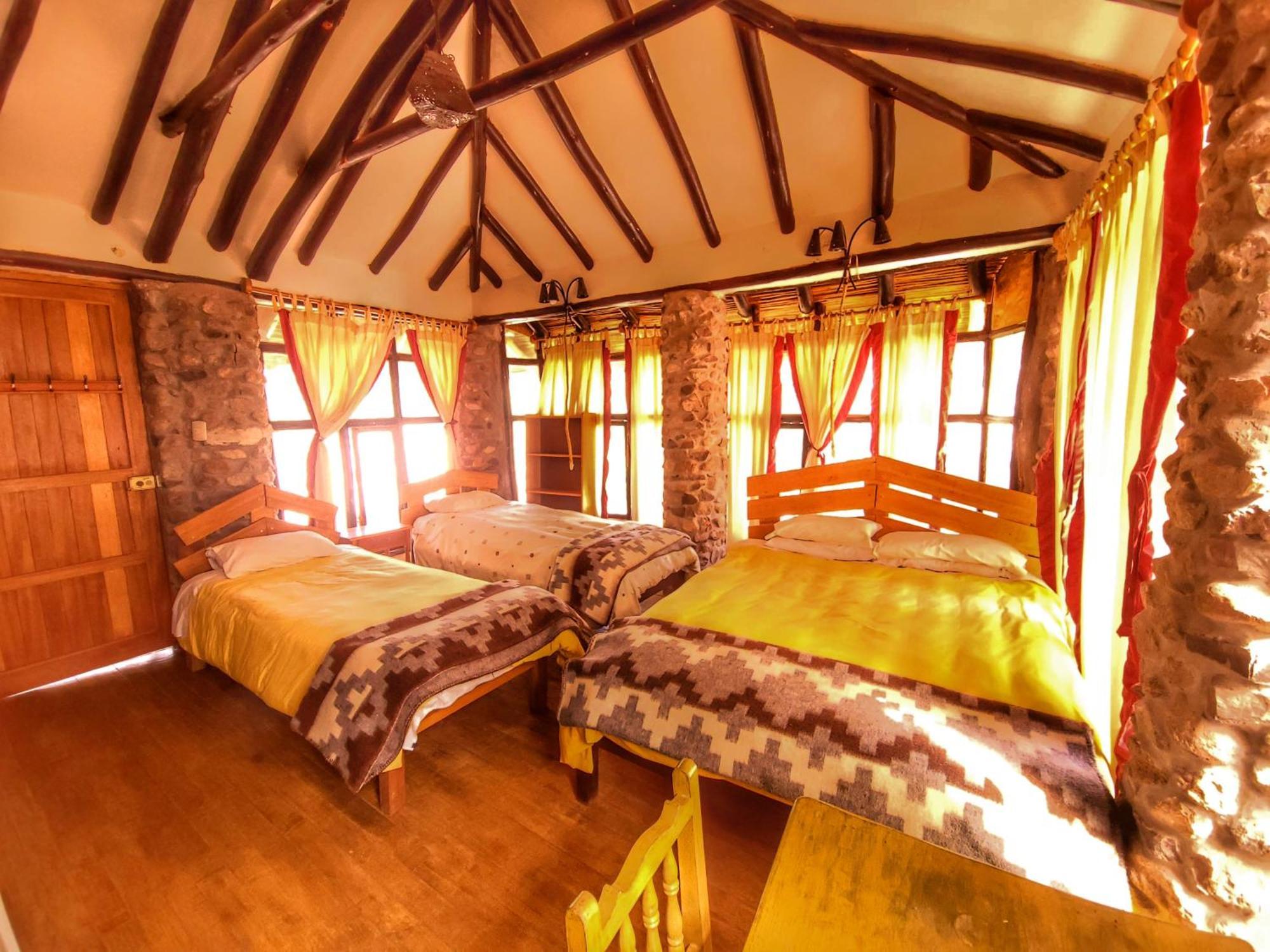 Casa De Campo Retreat Center Урубамба Экстерьер фото
