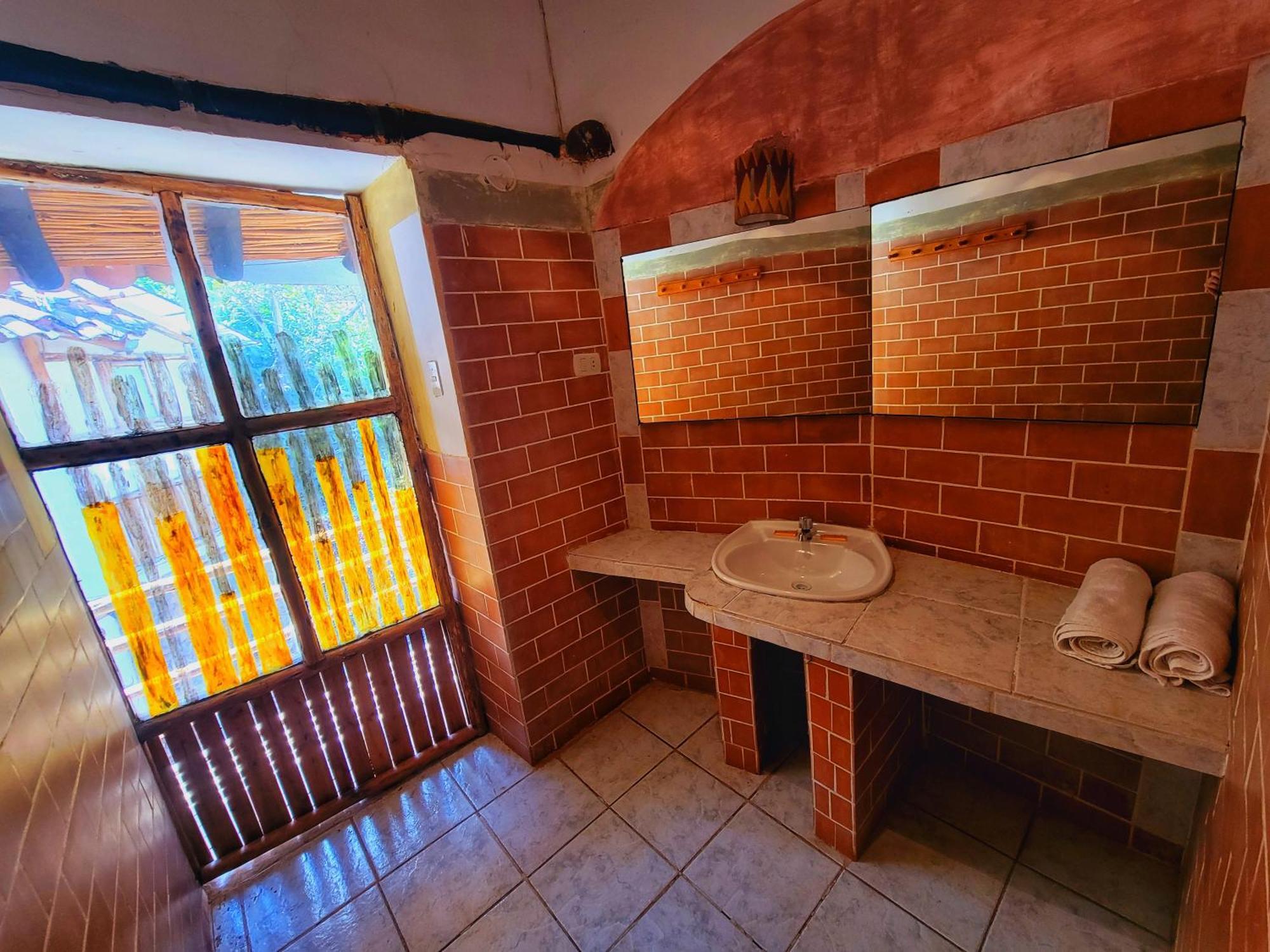 Casa De Campo Retreat Center Урубамба Экстерьер фото
